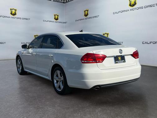 2013 Volkswagen Passat 2.5 SE