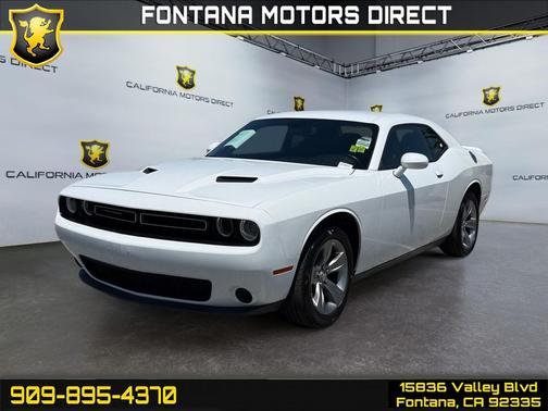 White Knuckle Clearcoat 2020 Dodge Challenger SXT