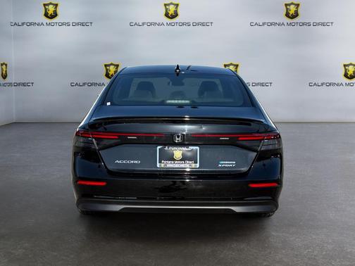 Crystal Black Pearl 2025 Honda Accord Hybrid Sport