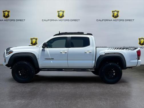 2017 Toyota Tacoma TRD Sport