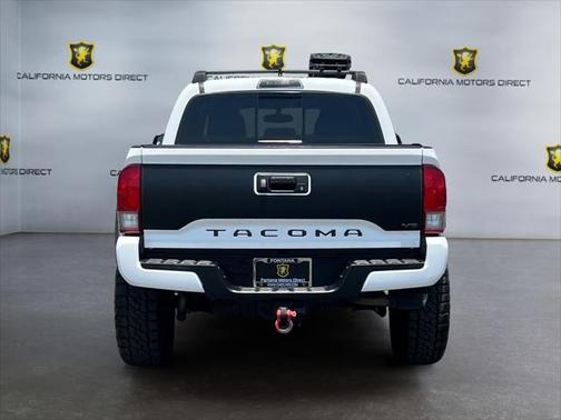 2017 Toyota Tacoma TRD Sport