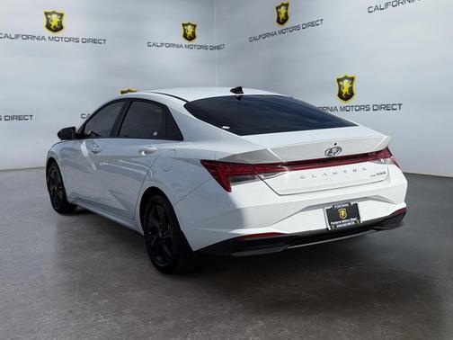 2023 Hyundai ELANTRA HEV Blue