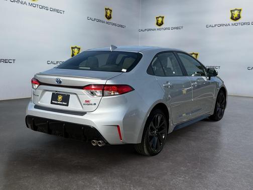 2024 Toyota Corolla Hybrid SE
