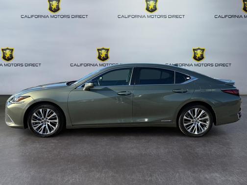 2020 Lexus ES 300h Base