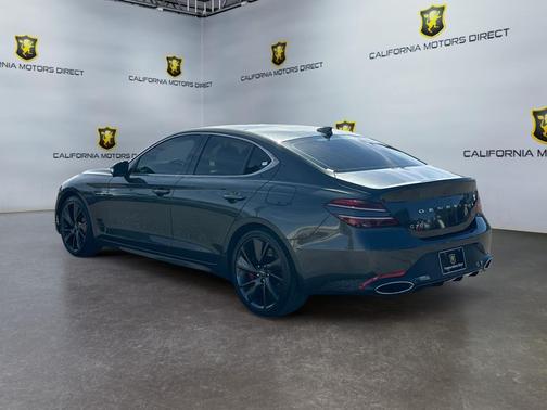 2023 Genesis G70 3.3T RWD