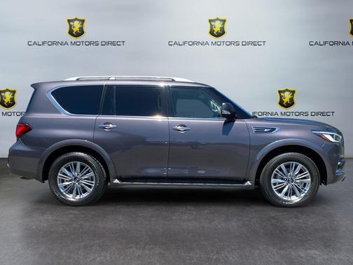 2023 INFINITI QX80 Luxe