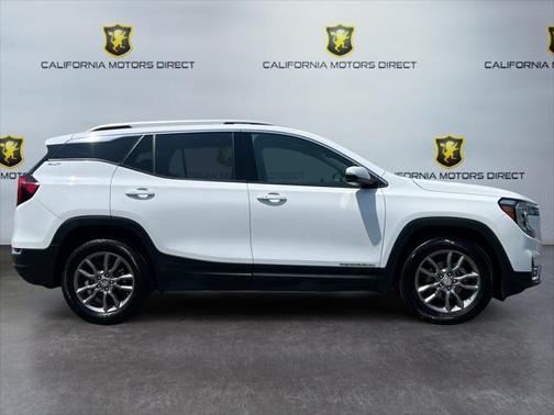 2023 GMC Terrain SLT