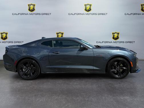 Shadow Gray Metallic 2022 Chevrolet Camaro RWD Coupe LT1