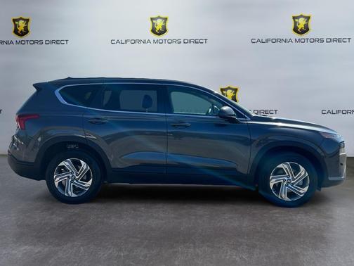 2021 Hyundai SANTA FE SE