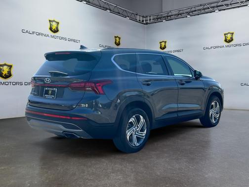 2021 Hyundai SANTA FE SE