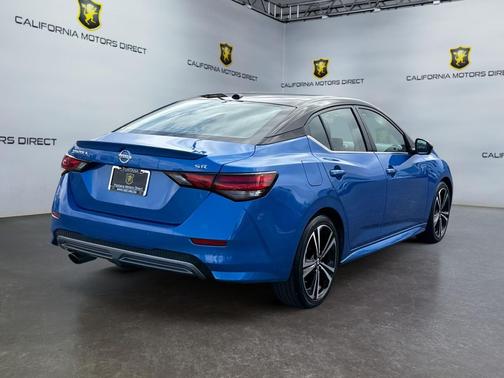 Electric Blue Metallic/Super Black 2023 Nissan Sentra SR