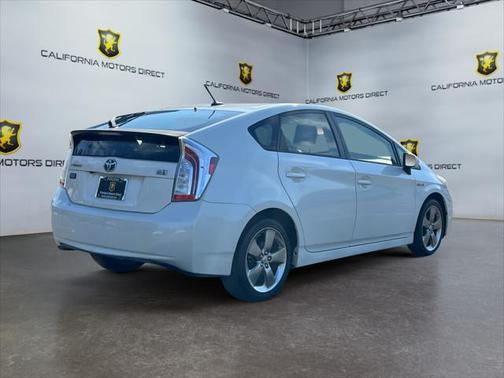 2013 Toyota Prius Three SE