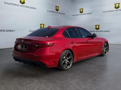 2020 Alfa Romeo Giulia Ti Sport