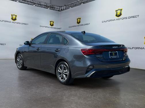 Gravity Gray 2023 Kia Forte LXS