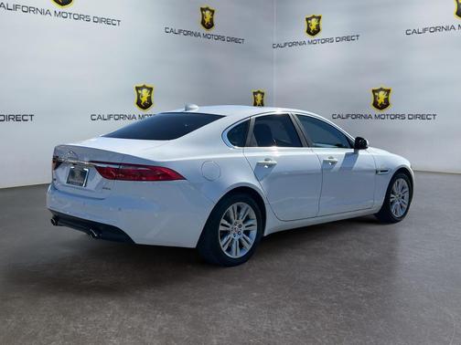 2017 Jaguar XF 35t Premium