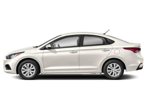 Frost White Pearl 2022 Hyundai Accent SE