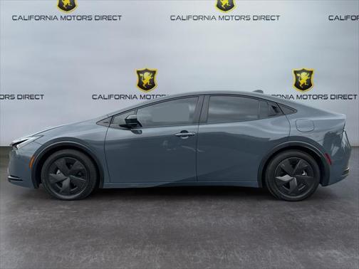 2023 Toyota Prius LE