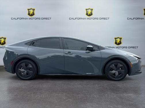 2023 Toyota Prius LE
