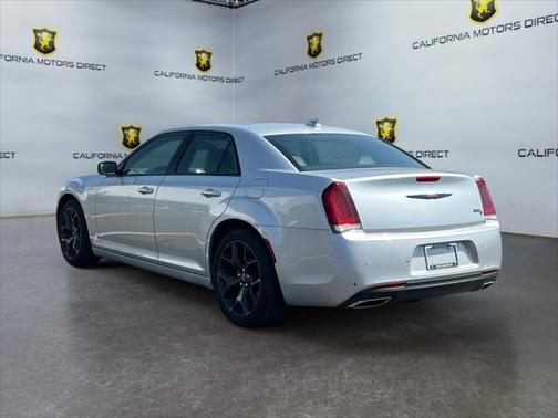 2022 Chrysler 300 S