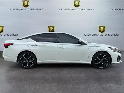 2023 Nissan Altima SR FWD