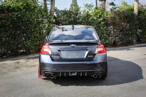 Photo 5 of 16 of 2018 Subaru WRX Limited
