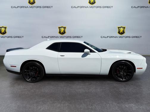 White Knuckle Clearcoat 2021 Dodge Challenger R/T Scat Pack