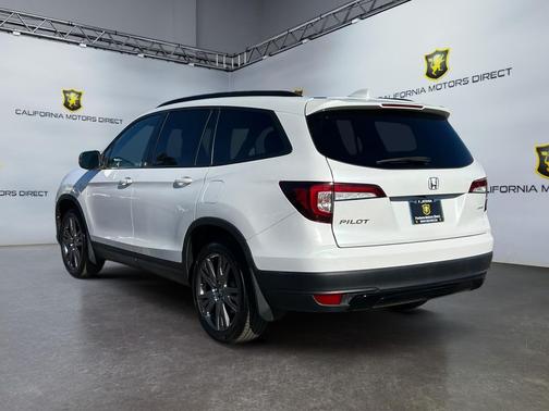 2022 Honda Pilot 2WD Sport