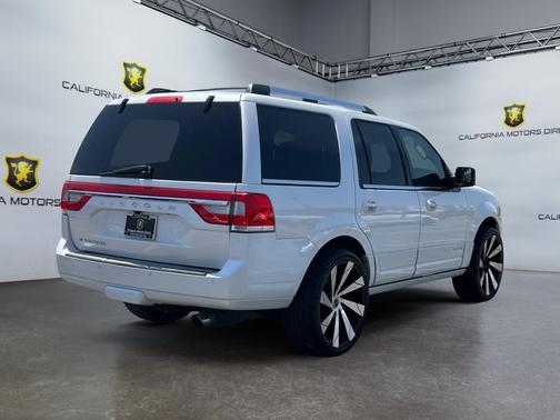 2017 Lincoln Navigator Select