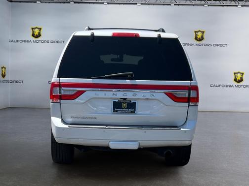 2017 Lincoln Navigator Select