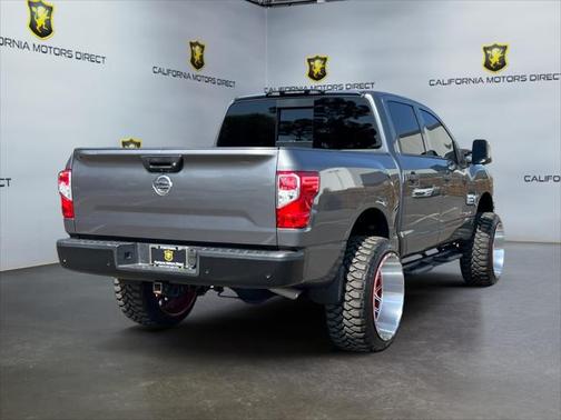 2021 Nissan Titan S