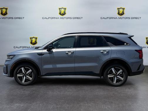 Everlasting Silver 2022 Kia Sorento S