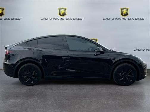 2022 Tesla Model Y Long Range Dual Motor All-Wheel Drive