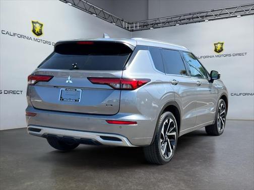 2022 Mitsubishi Outlander SEL 2.5 2WD