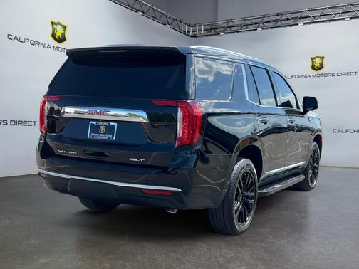 2021 GMC Yukon SLT