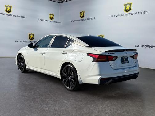 2022 Nissan Altima SR Intelligent AWD