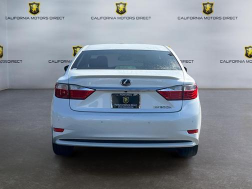 2013 Lexus ES 300h Base