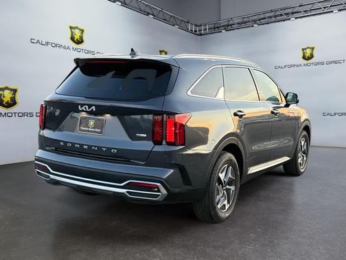 2022 Kia Sorento Hybrid S