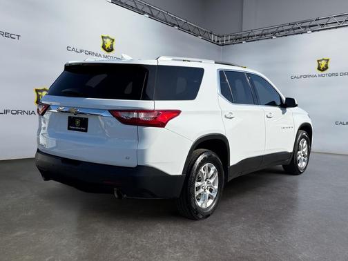 2018 Chevrolet Traverse LT Cloth