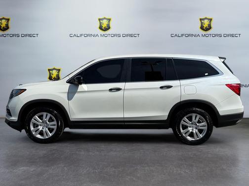 White Diamond Pearl 2017 Honda Pilot LX