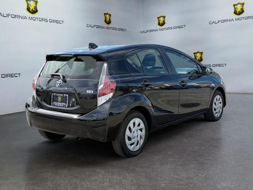 2016 Toyota Prius c Two