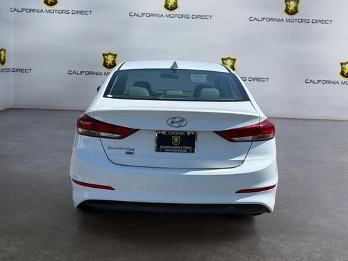 Quartz White Pearl 2017 Hyundai ELANTRA SE