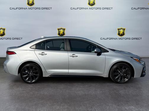 2025 Toyota Corolla SE