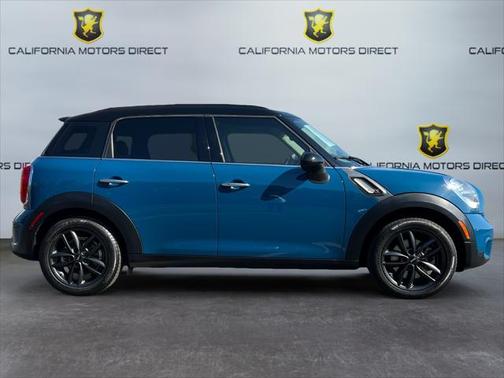 2012 MINI Cooper S Countryman Base
