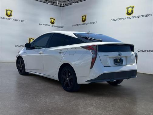 2016 Toyota Prius Four Touring