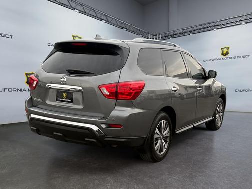 2020 Nissan Pathfinder S 2WD