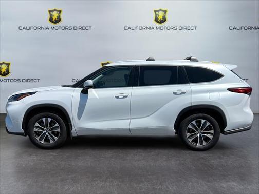 2022 Toyota Highlander Hybrid XLE