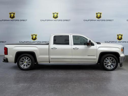 White Diamond Tricoat 2015 GMC Sierra 1500 SLT