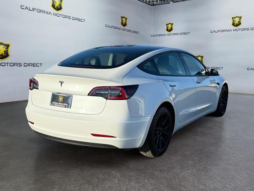 2023 Tesla Model 3 Standard Range