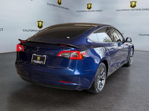 2023 Tesla Model 3 Standard Range