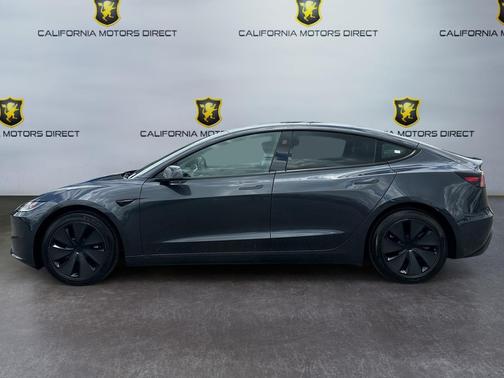 Green 2024 Tesla Model 3 Standard Range